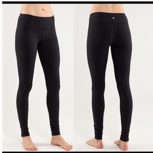 LULULEMON Solid Black Wunder Under Tight Pant